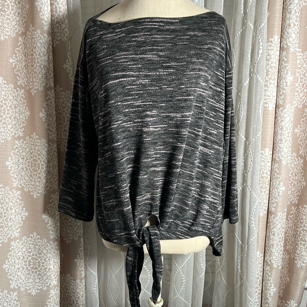 Max Studio Blouse, Size Large - image 1